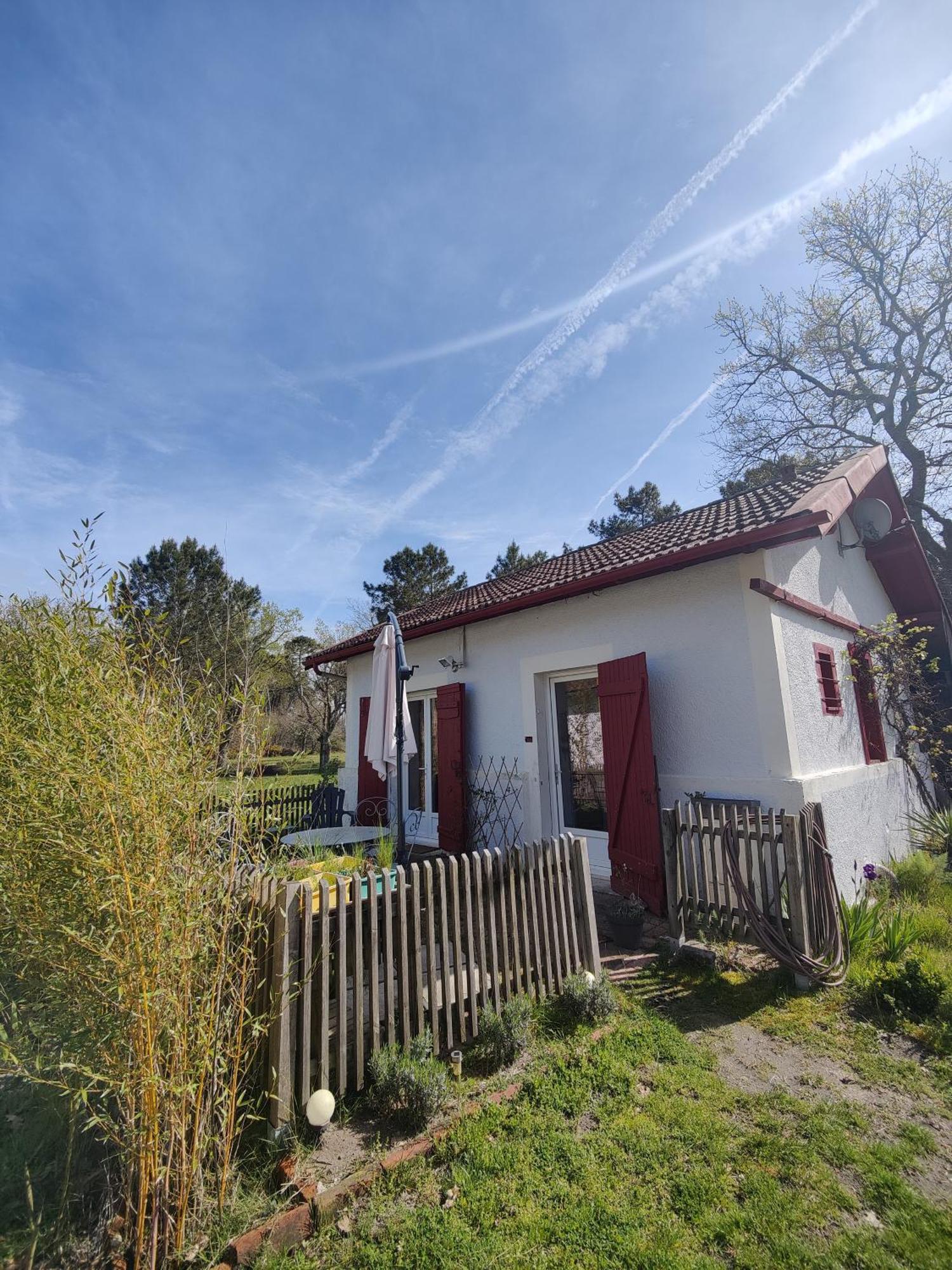 D&D, La Maison Des Ecureuils Lesperon  Exterior foto
